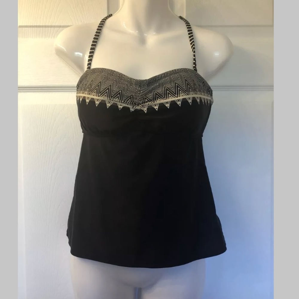 Athleta convertible black and Ivory tankini 36 B/C